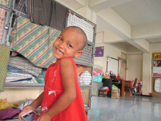 【タイ国際航空利用】1名催行
孤児院交流ボランティアタイ・バンコク４日間

