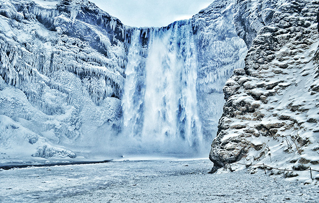 オーロラ・氷の洞窟・雪景色