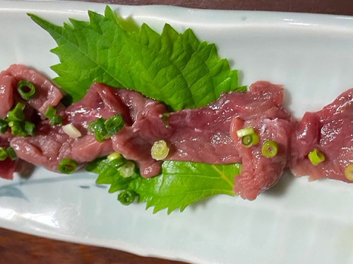ウミガメ料理