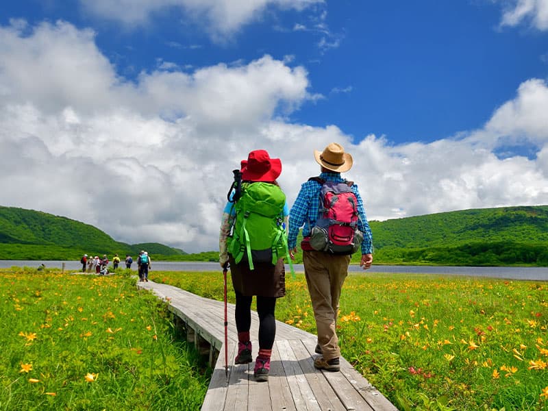 登山・絶景トレッキングイメージ