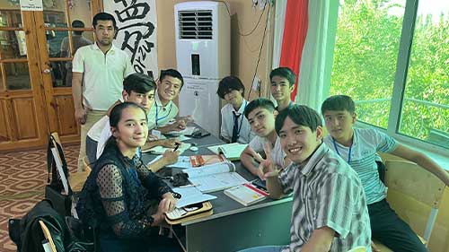 教育・医療活動の様子
