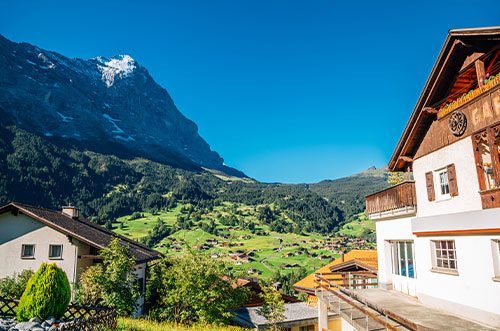 グリンデルワルト
（標高約1,000m）