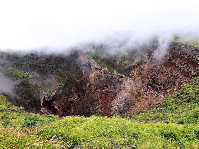 三原山