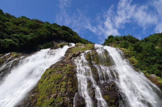 大川の滝　落差88m　日本の滝100選